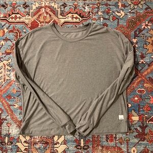 Vuori Daydream Crew in Gray